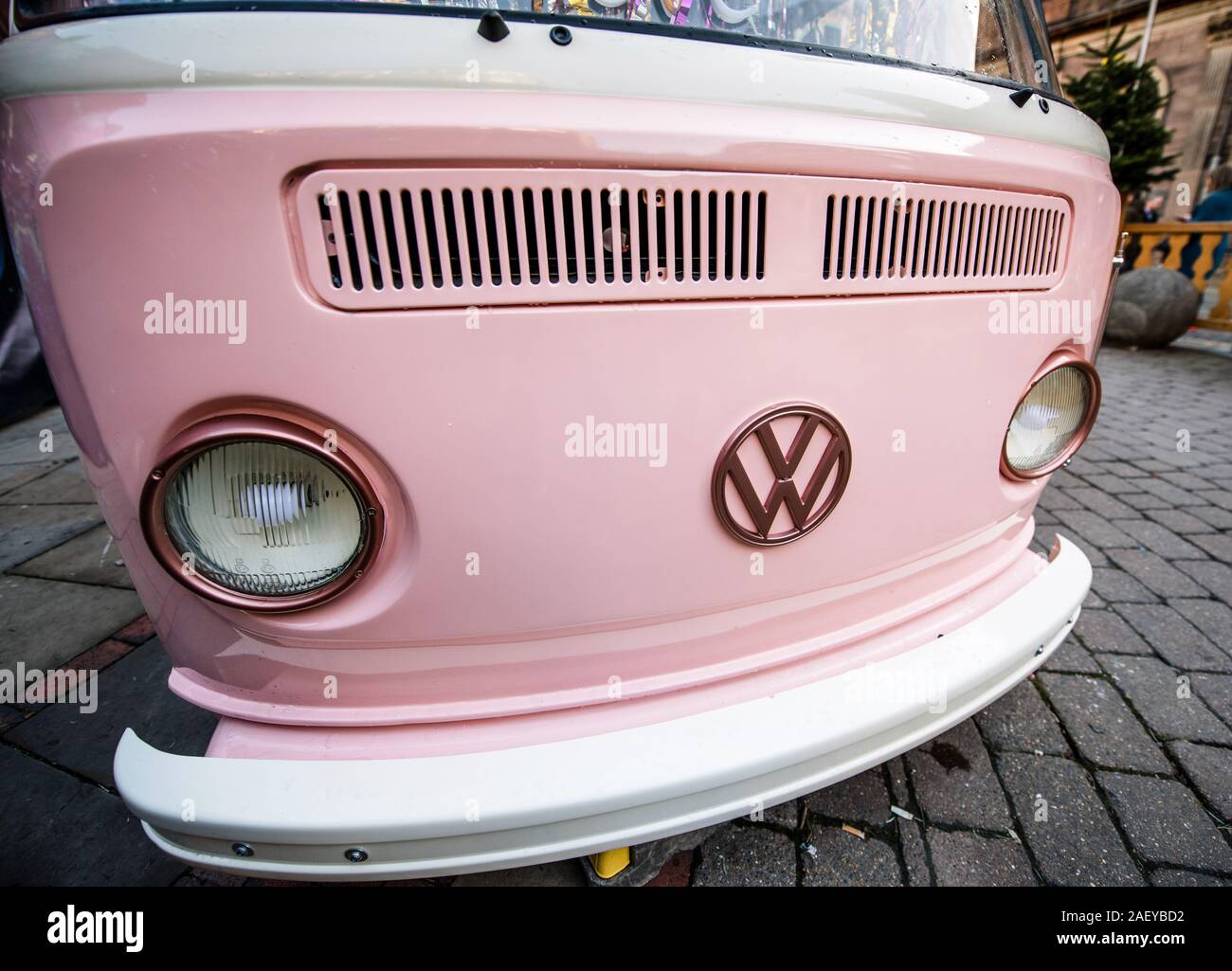 Rosa Classic VW Campervan. Stockfoto