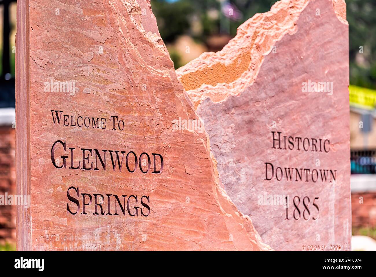 Glenwood Springs, USA - 29. Juni 2019: Herzlich Willkommen gruss Zeichen für kleine Kolorado Stadt Stadt im Sommer Nahaufnahme in der Innenstadt Stockfoto