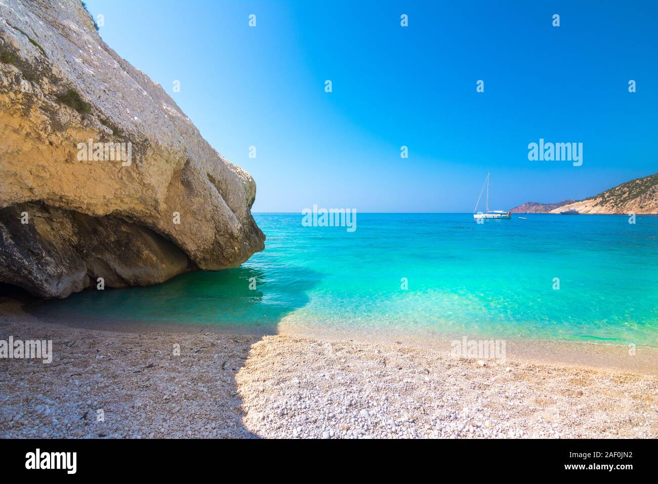 Berühmte Myrtos Beach in Kefalonia, Griechenland. Stockfoto