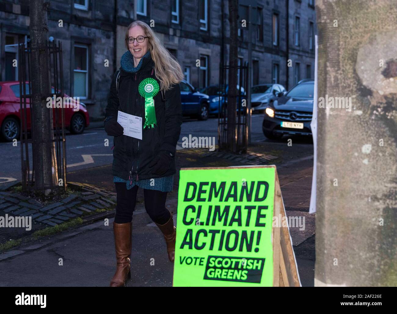 Edinburgh, Vereinigtes Königreich. 12. Dezember 2019 dargestellt: Lorna Slater, Co-Convenor der schottischen Grünen stimmen in Edinburgh. Credit: Rich Dyson/Alamy leben Nachrichten Stockfoto