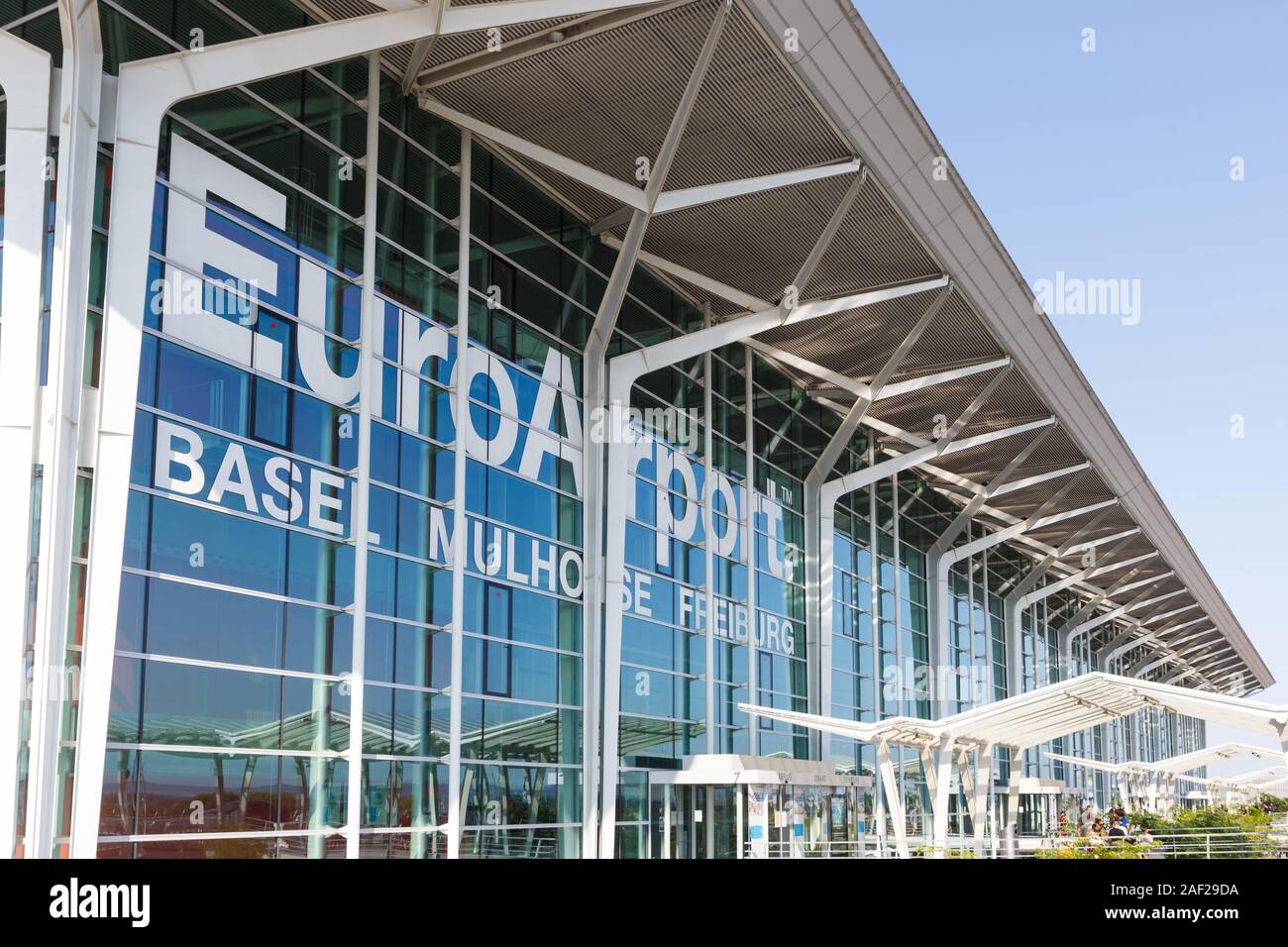 Mulhouse, Frankreich - 31. August 2019: Terminal von Basel Mulhouse Airport (EAP) in Frankreich. | Verwendung weltweit Stockfoto