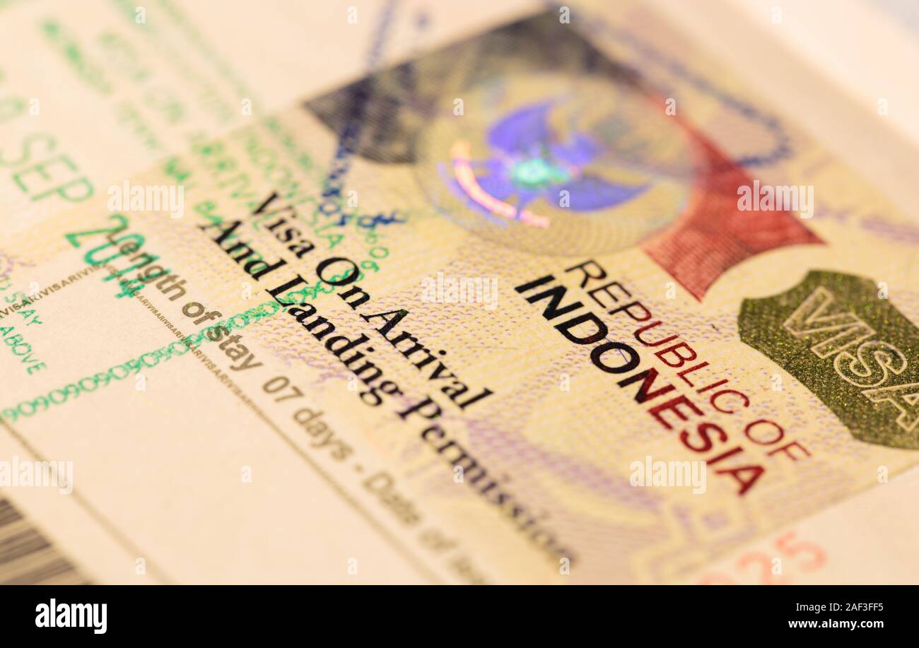 Singapur-14 Jan 2018: Visum für Indonesien (Visa bei der Ankunft zur Republik Indonesien). Visa Stempel im Reisepass. Makro Foto, selektiver Fokus Stockfoto