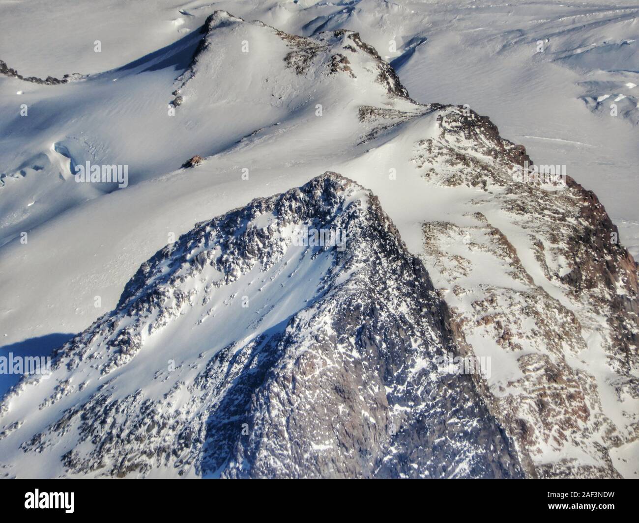 Snowy Mountains peak El Calafate Patagonien Argentinien im Winter Stockfoto