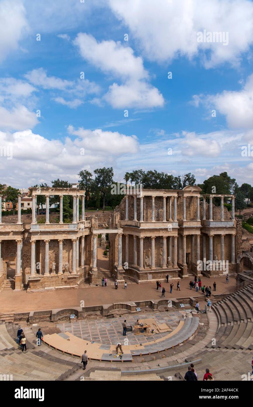 Blick auf den Großen Römischen Theater in der Stadt von Merida, Spanien Stockfoto