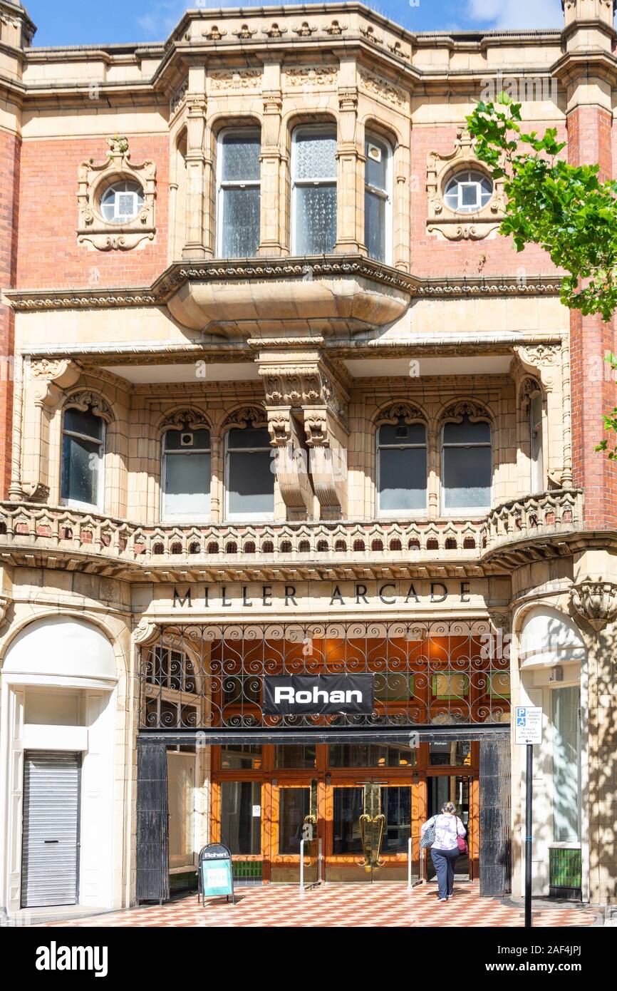 Eingang zum Miller Arcade, Lancaster Road, Preston, Stadt Preston, Lancashire, England, Vereinigtes Königreich Stockfoto