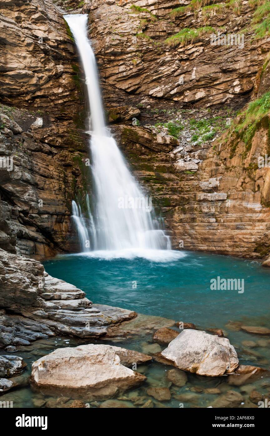 La Lance Wasserfall, einer aufgeführten natürlichen Standort in der Nähe von Seyne-les-Alpes, Alpes-de-Haute-Provence (04), Provence-Alpes-Cote d'Azur, Frankreich. Stockfoto