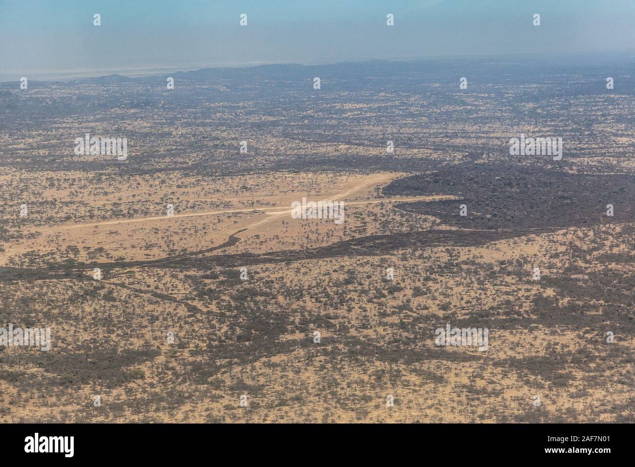 Tansania. Mwiba Landebahn, Luftaufnahme, Serengeti Migration. Stockfoto