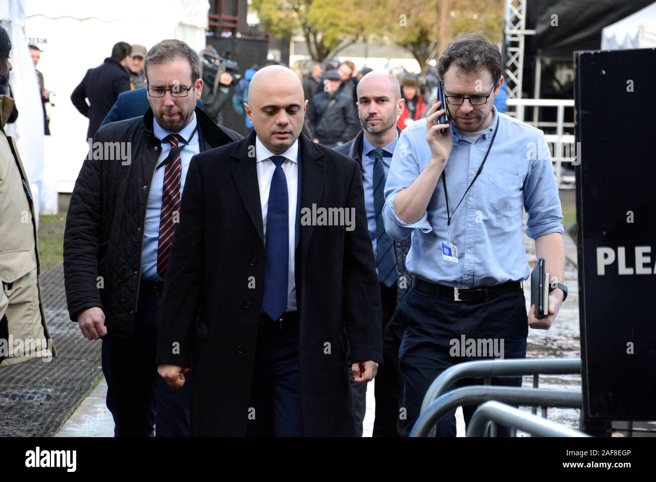 Sajid Javid auf Medien Aufgaben am Tag nach dem Dezember 2019 allgemeine Wahlen, in denen Boris Johnson eine große und unerwartete Tory Mehrheit gewonnen. Stockfoto