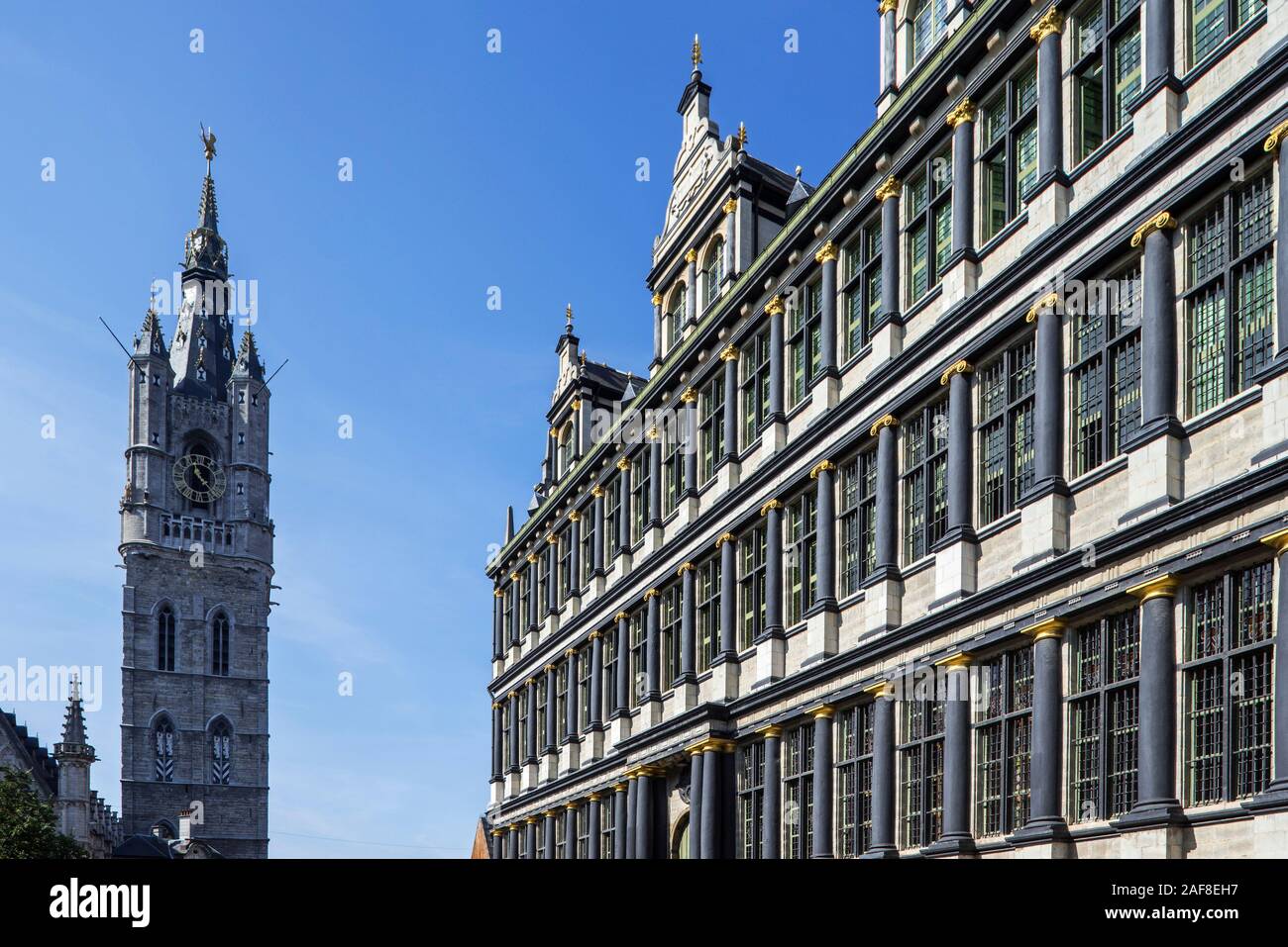 Belfried und des 17. Jahrhunderts Gent Rathaus/Rathaus Flügel - Gedele ...