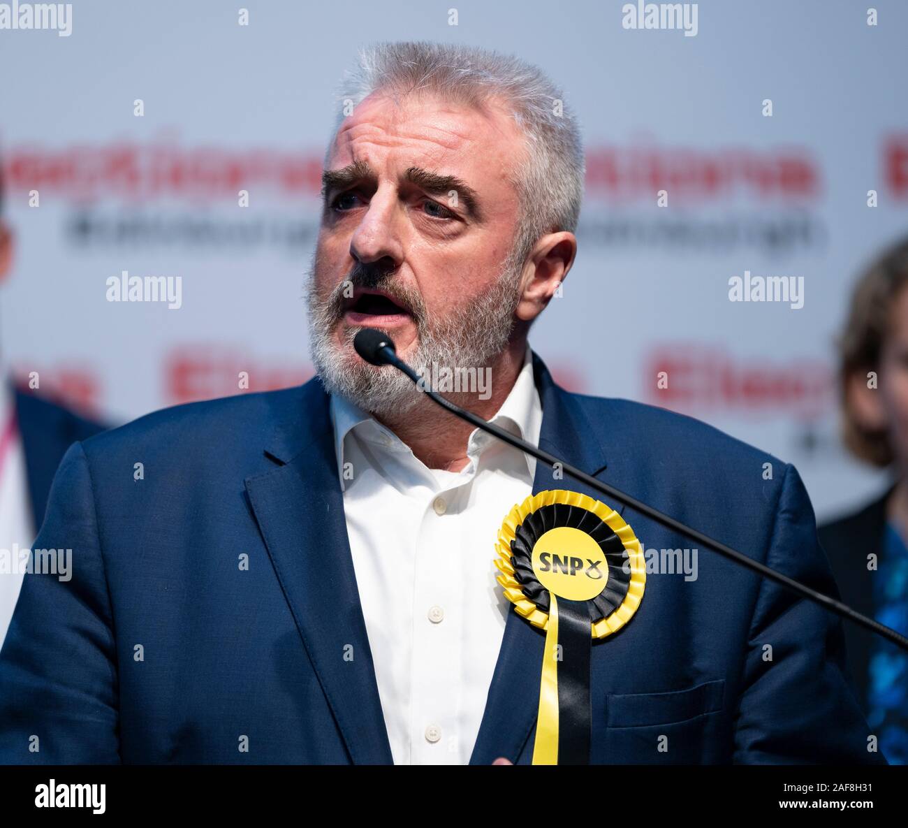 Edinburgh, Schottland, Großbritannien. 12. Dezember 2019. Tommy Shepherd MP Rede nach Edinburgh East bei parlamentarischen Wahlen Grafen an der Royal Highland Centre in Edinburgh. Iain Masterton/Alamy leben Nachrichten Stockfoto