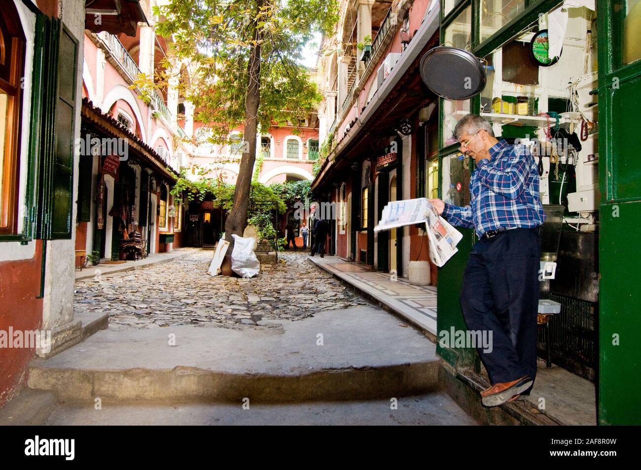 Der große Basar (Kapalicarsi) in Istanbul ist eine der größten überdachten Märkte in der Welt mit 60 Straßen und 5.000 Geschäften. Türkei Stockfoto