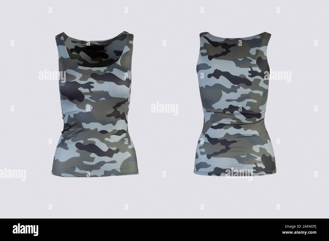 Frauen camo Tank Top auf weißem Hintergrund isoliert Vorne und Hinten Blick auf unsichtbaren Mannequin Stockfoto