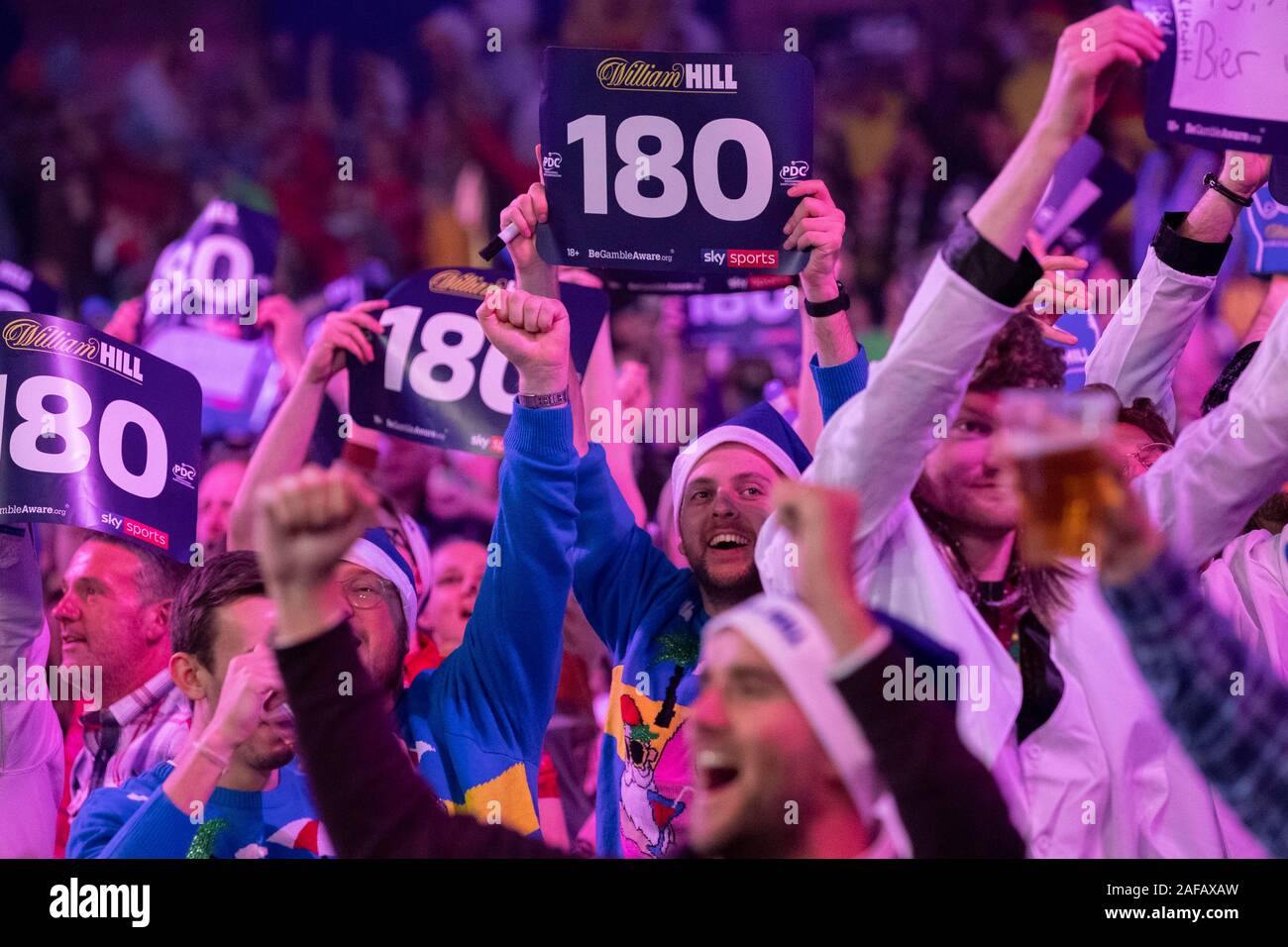 London, Großbritannien. 14 Dez, 2019. London, 14-12-2019 schneller während der William Hill, World Championship Darts, PDC. Credit: Pro Schüsse/Alamy leben Nachrichten Stockfoto