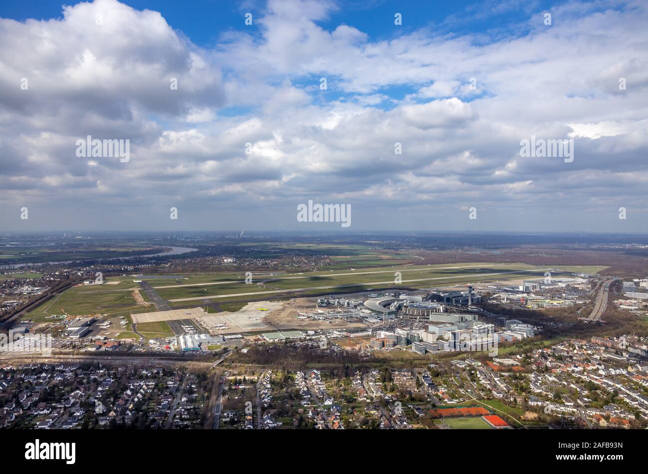 Airport grounds -Fotos und -Bildmaterial in hoher Auflösung – Alamy