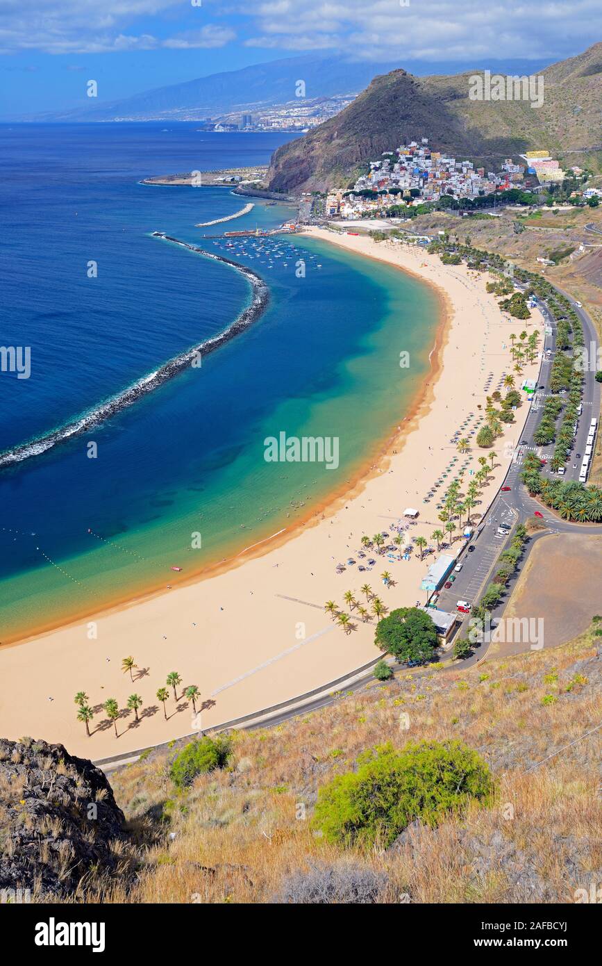 Strand Playa de Las Teresitas, San Andres, Hinten Santa Cruz, Teneriffa, Kanarische Inseln, Spanien Stockfoto