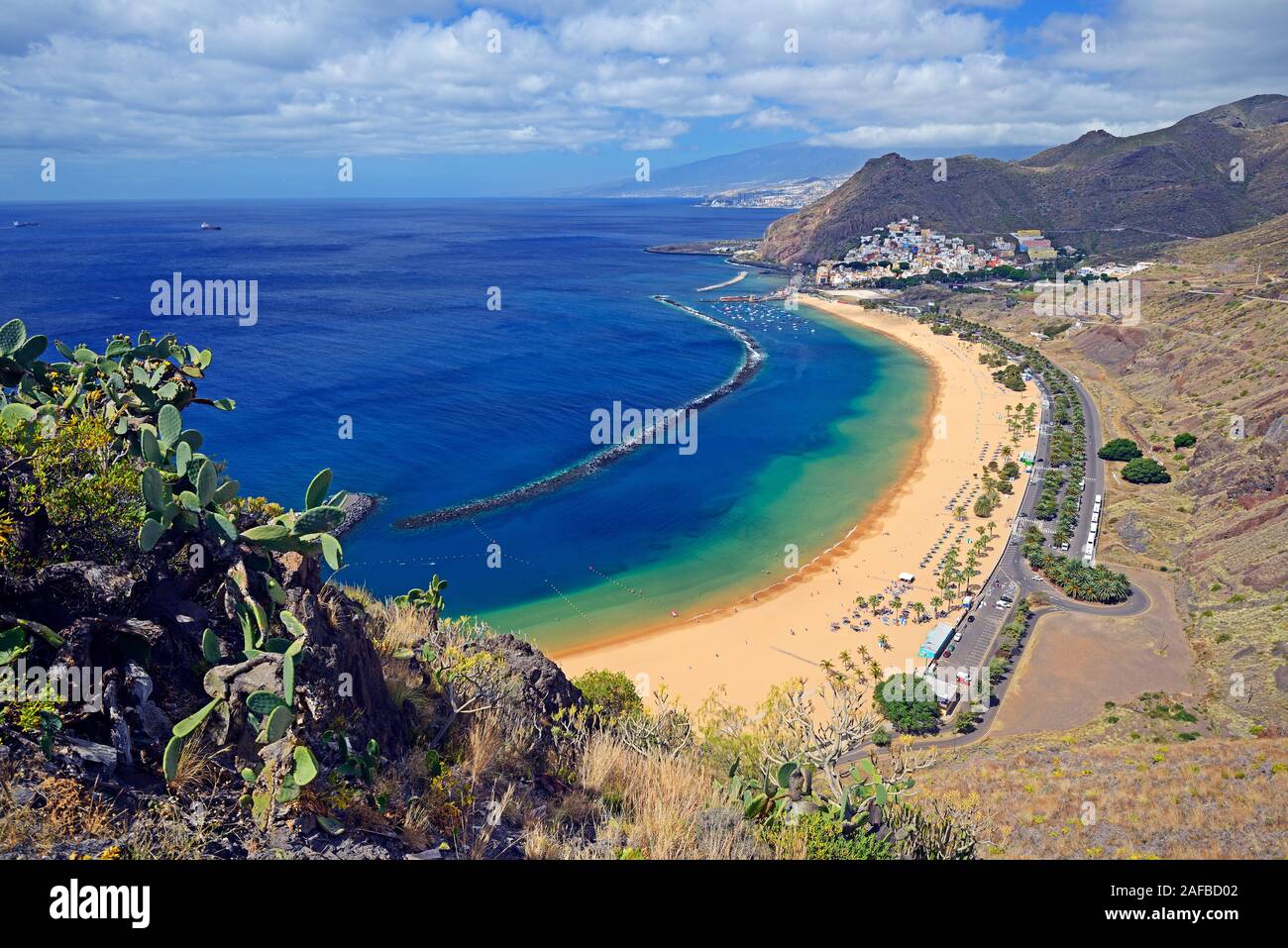 Strand Playa de Las Teresitas, San Andres, Hinten Santa Cruz, Teneriffa, Kanarische Inseln, Spanien Stockfoto