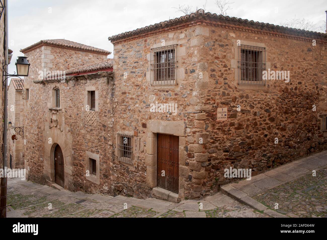 Schöne mittelalterliche Stadt Caceres in der Extremadura Stockfoto