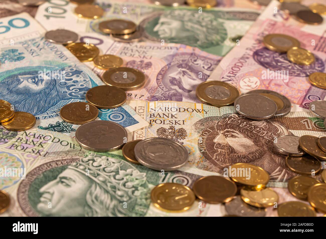 Polnischer Zloty. PLN Banknoten und Münzen bietet große Möglichkeiten für die Illustration von Themen wie Handel, Banken, Medien verwendet werden, Präsentationen etc. Stockfoto