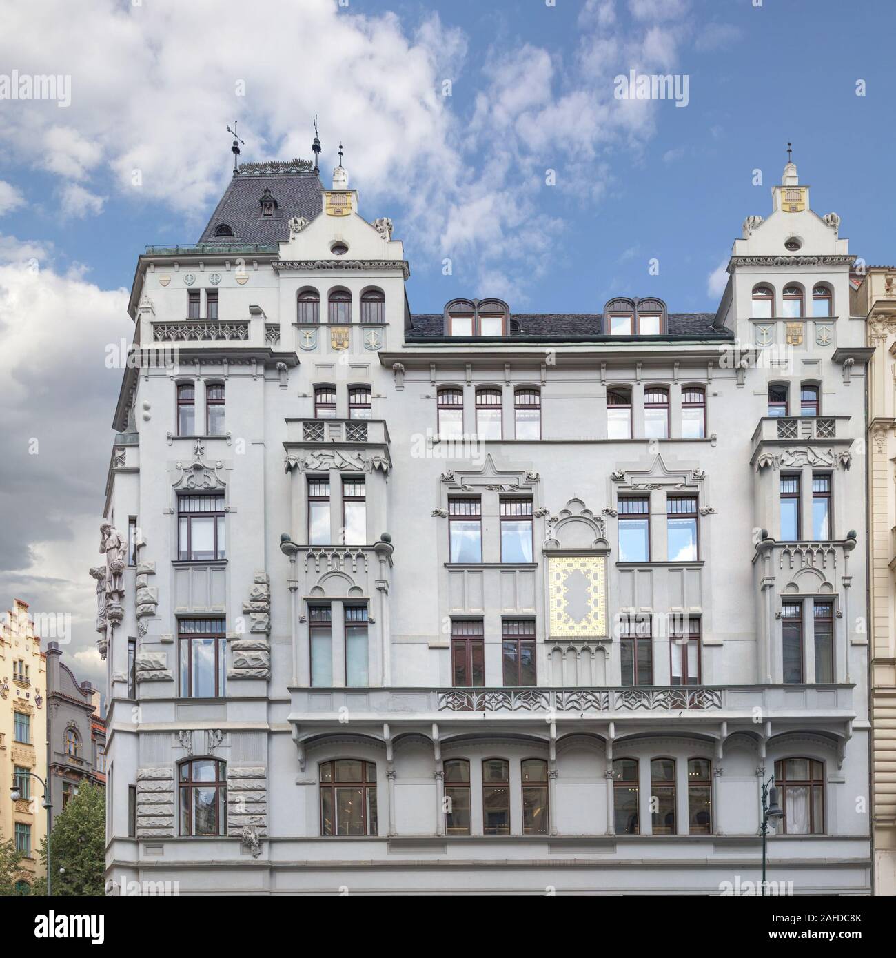 Schönes Haus auf die Siroka Straße. Prag, Tschechische Republik. Stockfoto