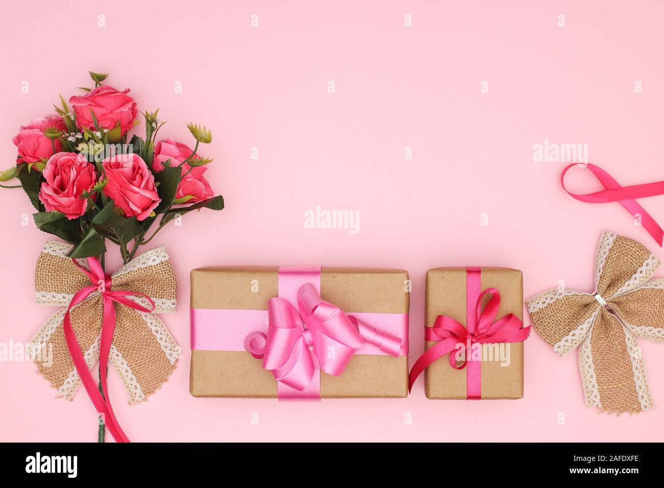 Alles Gute Zum Geburtstag Valentinstag Muttertag Rosa Dekoration Fur Frauen Stockfotografie Alamy
