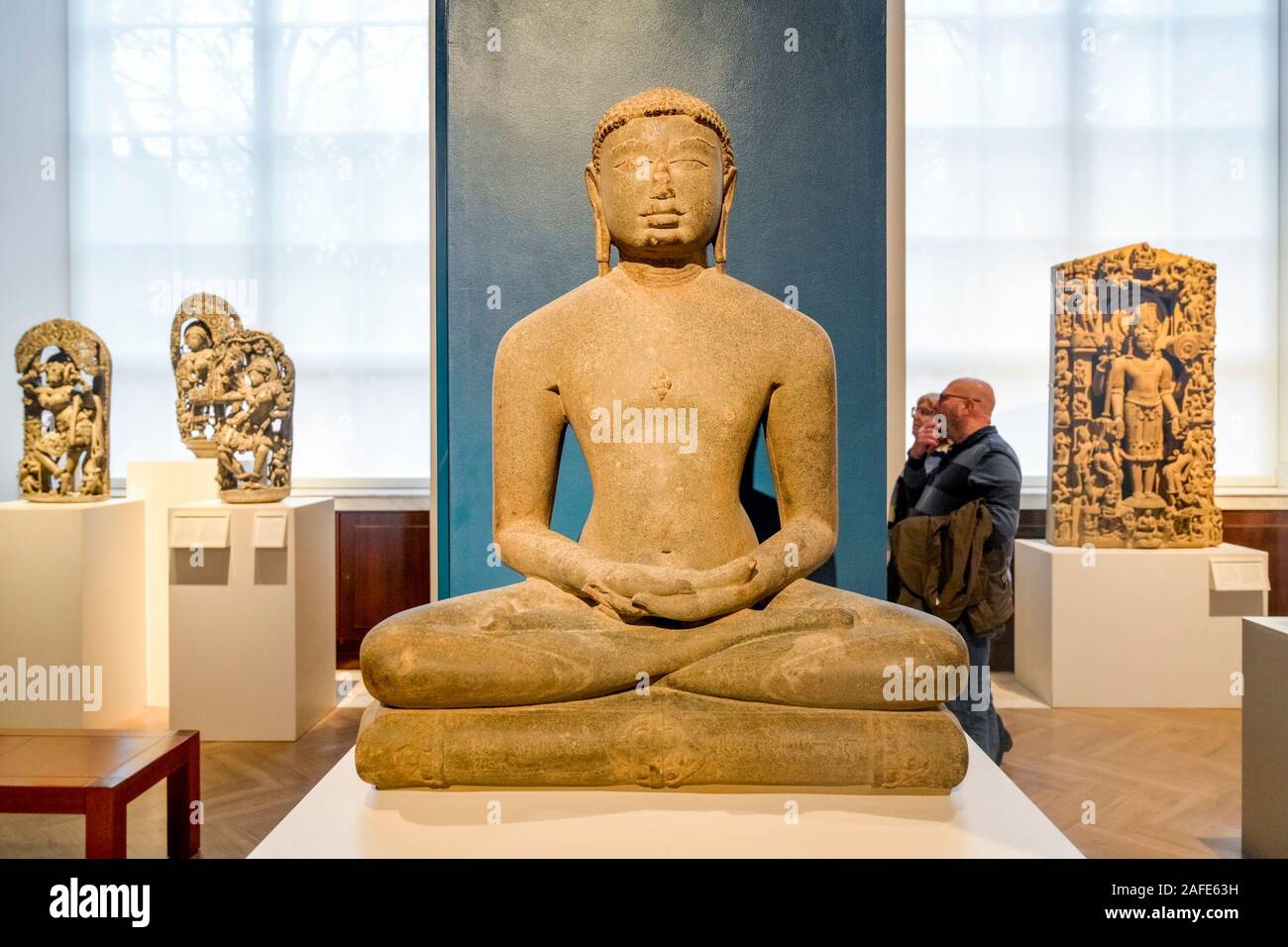Indische, Stein Skulptur des tirthankara Chandraprabhu, British Museum, London, England, Großbritannien Stockfoto