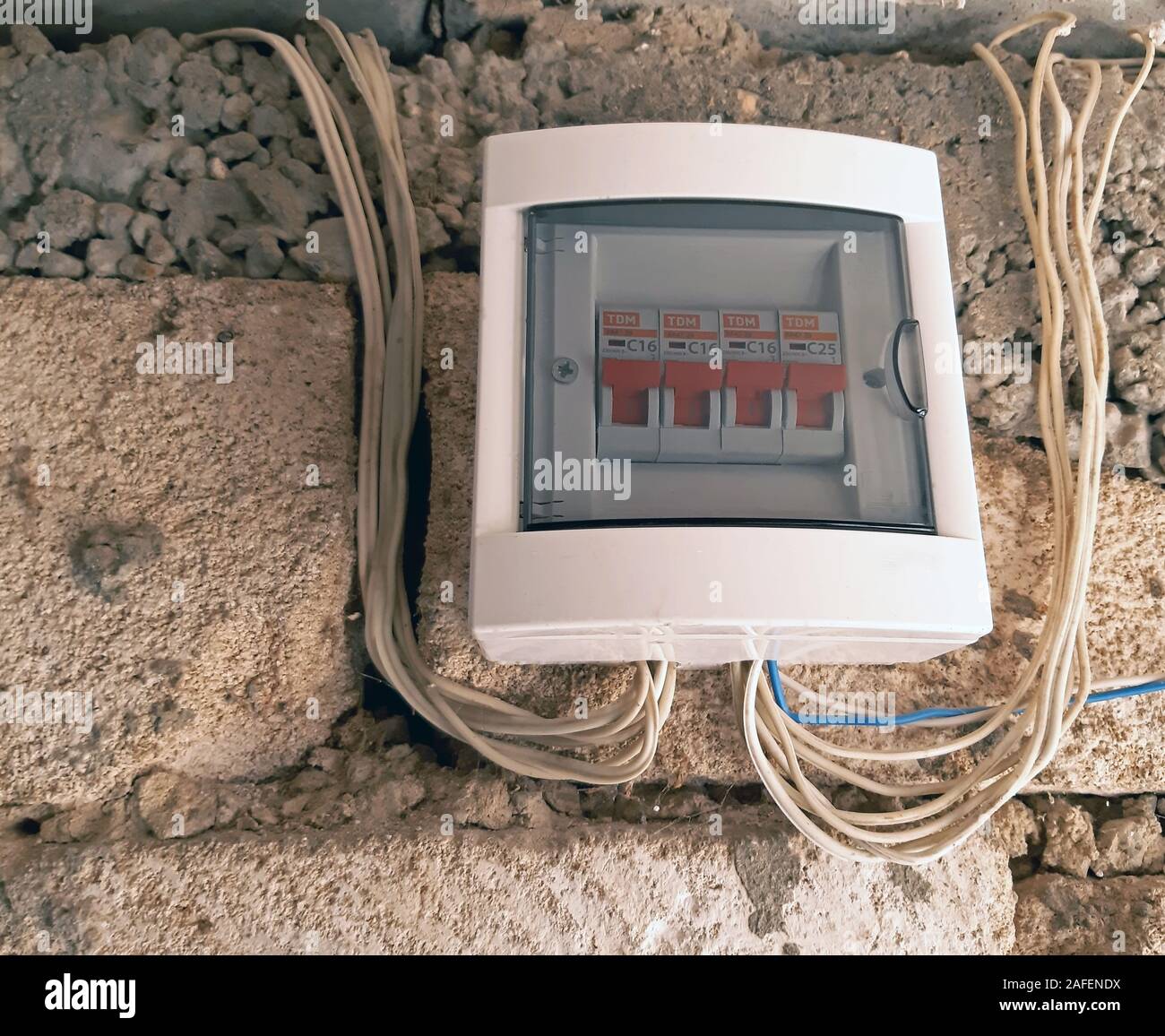 Scatola Da Parete Per Installazione Elettrica - 12 Moduli IP40, Per Casa E Officina, Compatta E Resistente - Foto 10