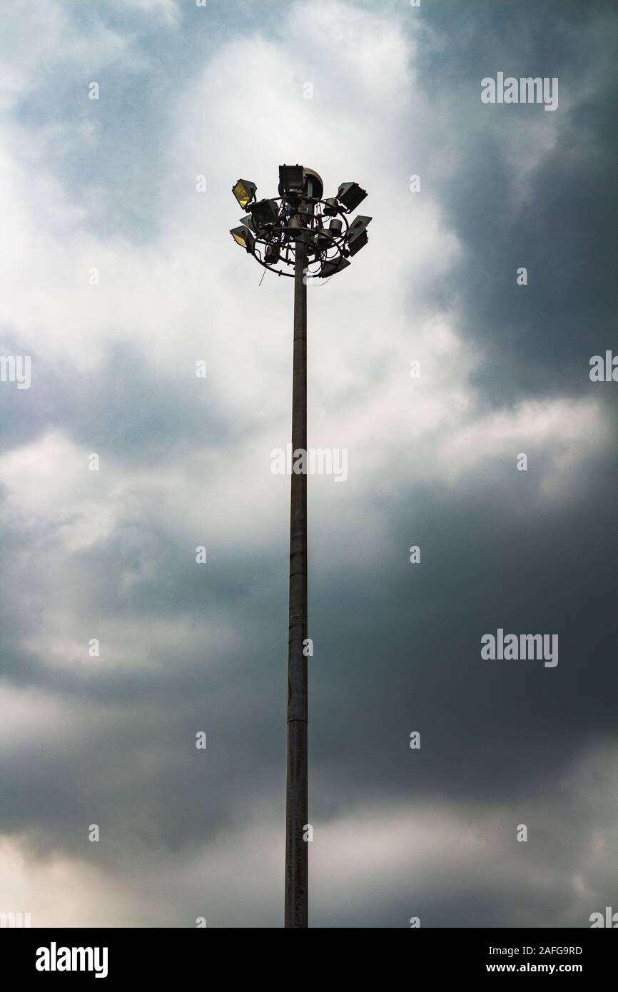 Lichtmast -Fotos und -Bildmaterial in hoher Auflösung – Alamy
