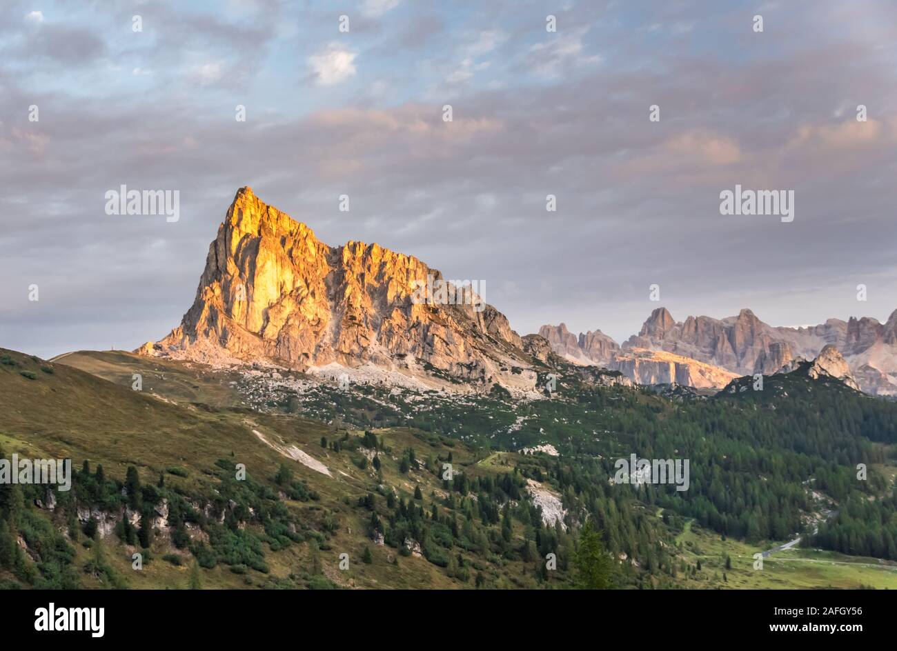 Sommer Berglandschaft in der Nähe von Cinque Torri Dolomiten Alpen Italien Stockfoto