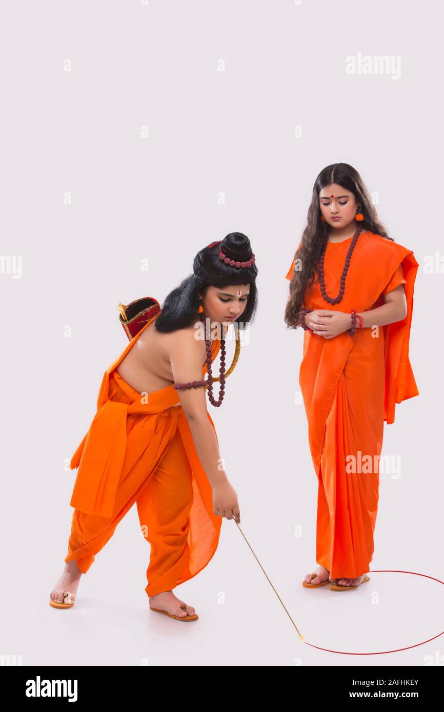 Lakshman Erstellen einer Schutz Zauber um Sita Stockfoto