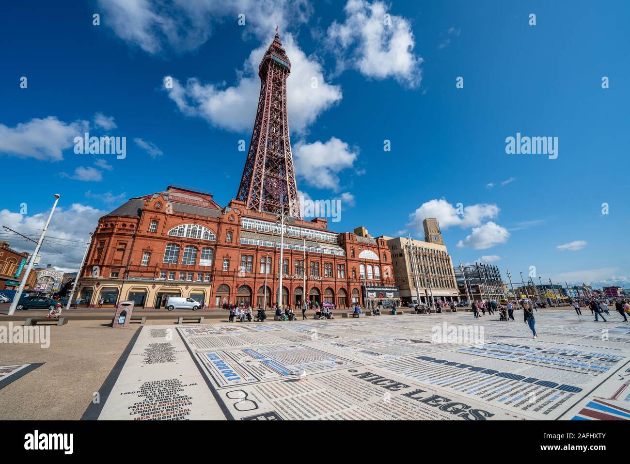 BLACKPOOL, Großbritannien - 12 August: Dies ist eine Ansicht der Blackpool Tower, einem berühmten Turm und beliebtes Reiseziel entlang der Uferpromenade auf einem Stockfoto