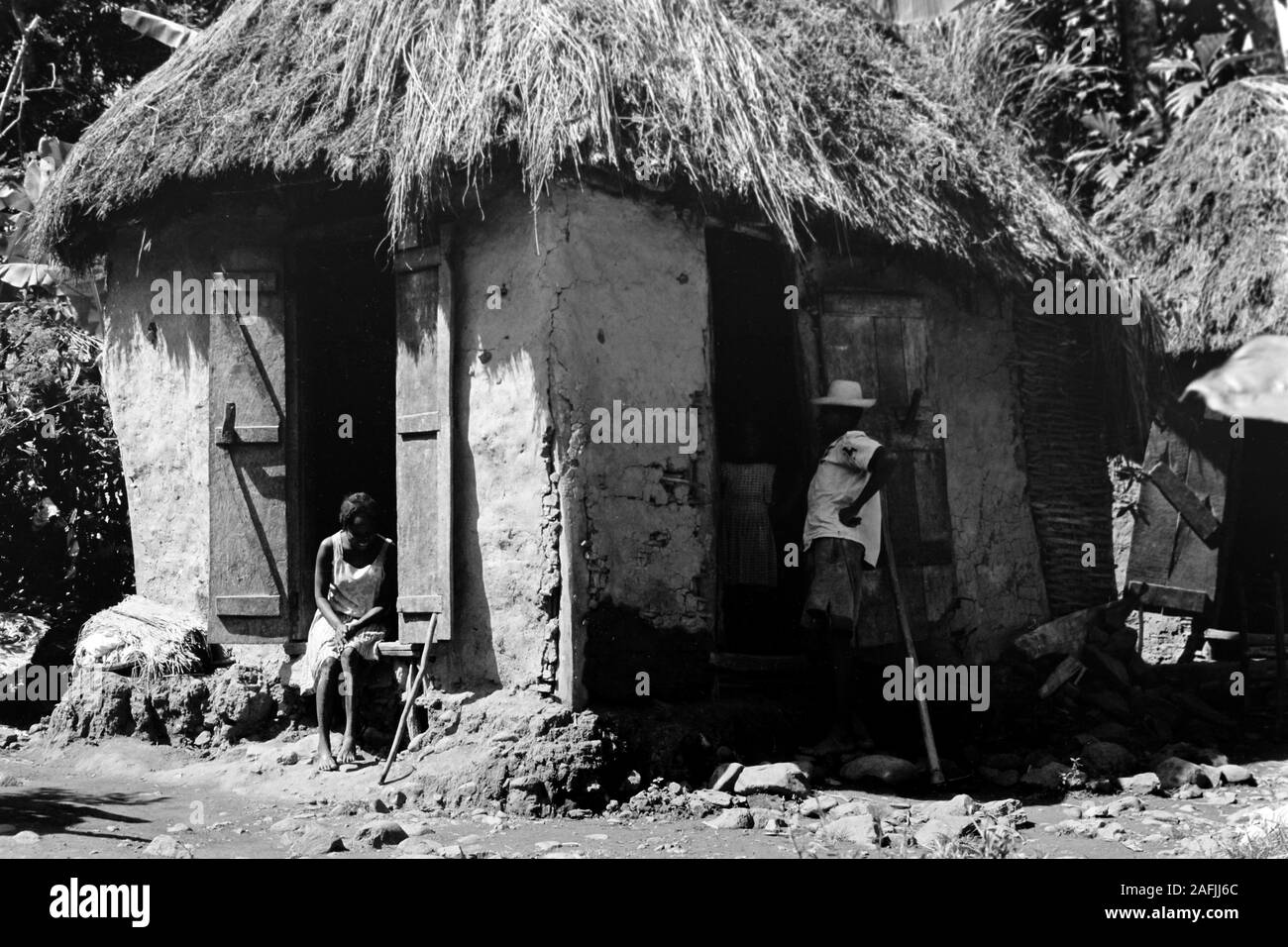 Typische Behausung in Cap-haïtien, 1967. Typische Wohnung in Cap-haïtien, 1967. Stockfoto