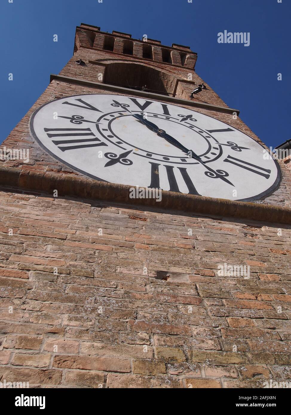 OLYMPUS DIGITAL CAMERAClock Turm und Sky Stockfoto