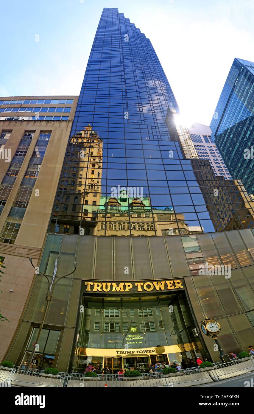 Trump Tower Interior, 725 5. Ave, Manhattan, New York, NY 10022, USA, USA - Hauptquartier der Trump-Organisation Stockfoto