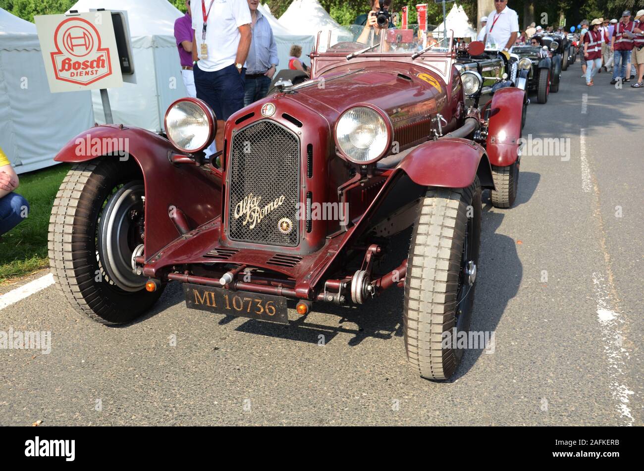 Vor dem Krieg Alfa Romeo racer MI 10736 bei Classic Days 2014, Schloss Dyck, Deutschland Stockfoto