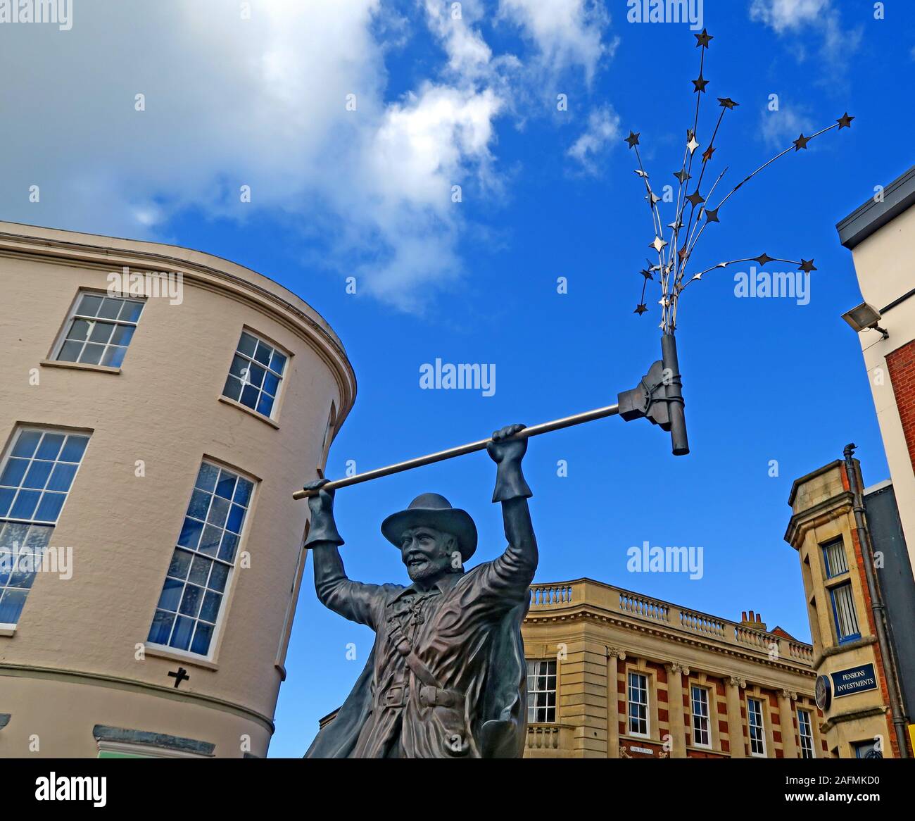 Die Spirit of Carnival Statue, Bridgwater Town Center, Sedgemoor District Council, Somerset, Südwestengland, Großbritannien Stockfoto