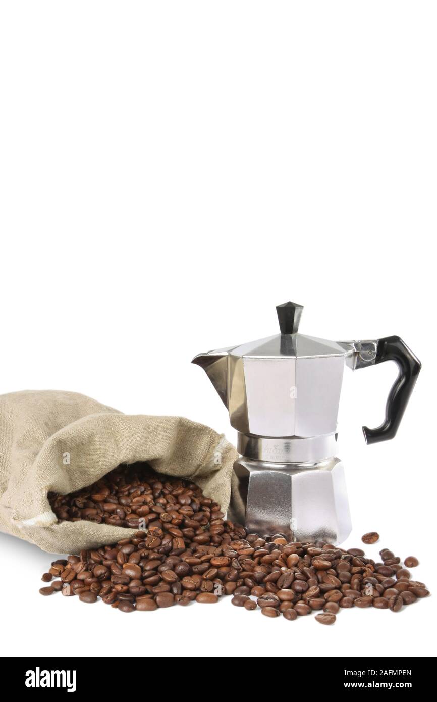 Kaffee - Bohnen mit Espresso pot Stockfoto