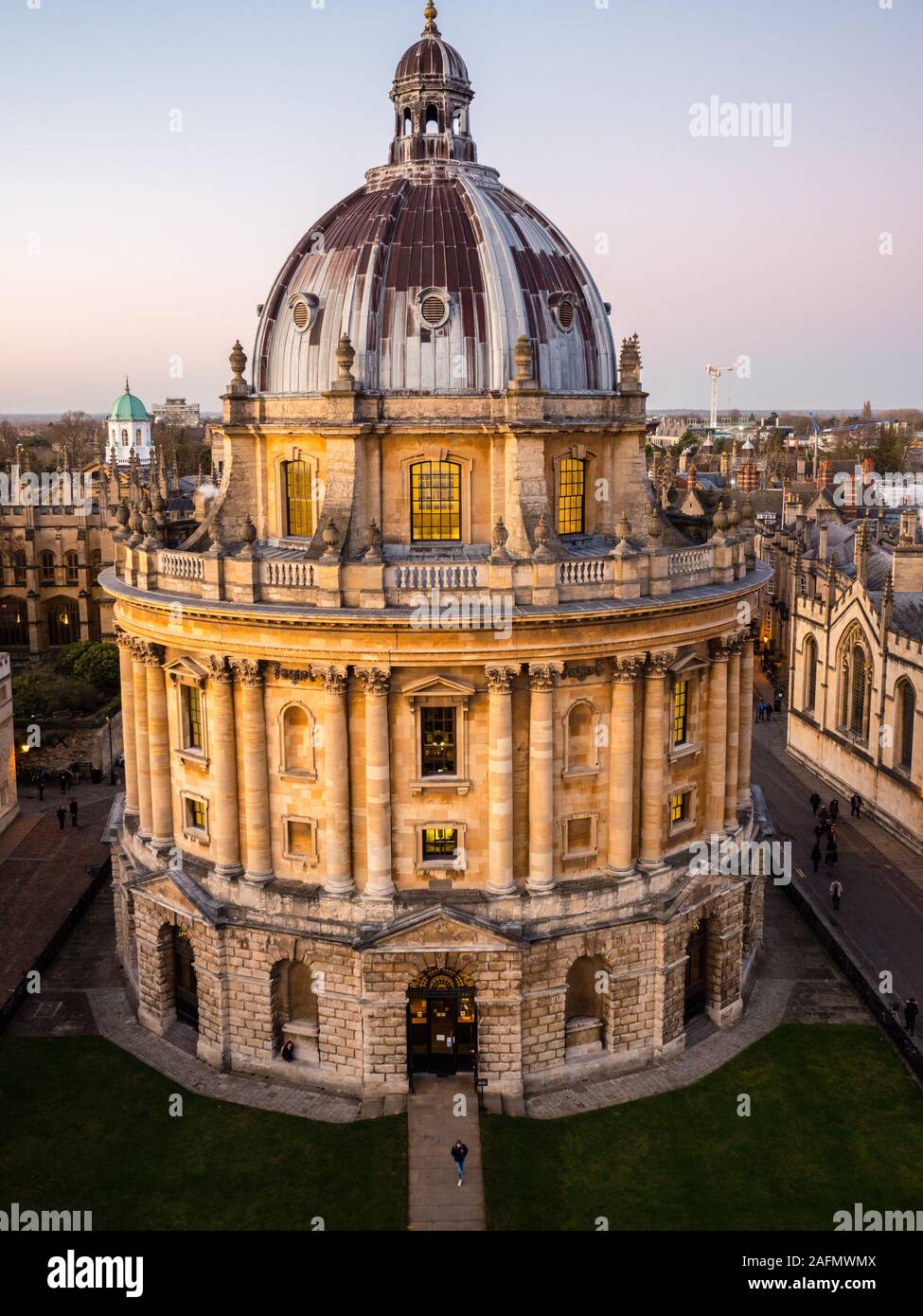 Radcliffe Camera Oxford, Nachts, Radcliffe Square, Universität Oxford, Oxford, Oxfordshire, England, UK, GB. Stockfoto