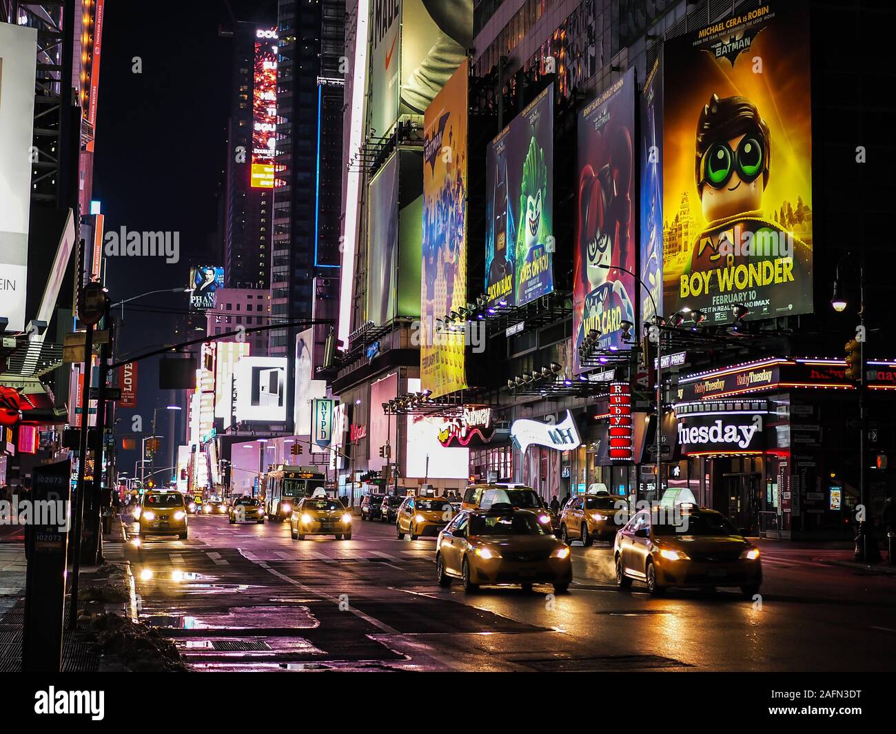 Ca. Januar 2017: eine Nachtwanderung durch die Straßen von New York Stockfoto