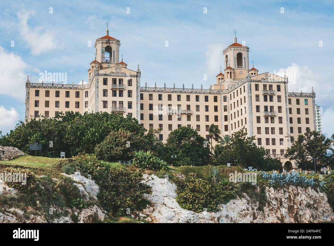 Havanna, Kuba - Oktober 18, 2019: Das historische Hotel Nacional de Cuba auf dem Malecon in der Mitte von Vedado, Havanna, Kuba. Stockfoto