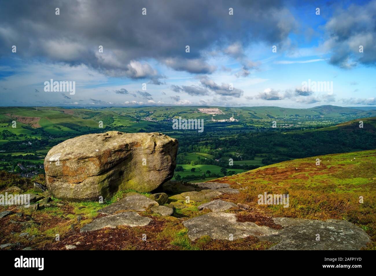 Großbritannien, Derbyshire, Peak District, Hope Valley von Bamford Kante Stockfoto