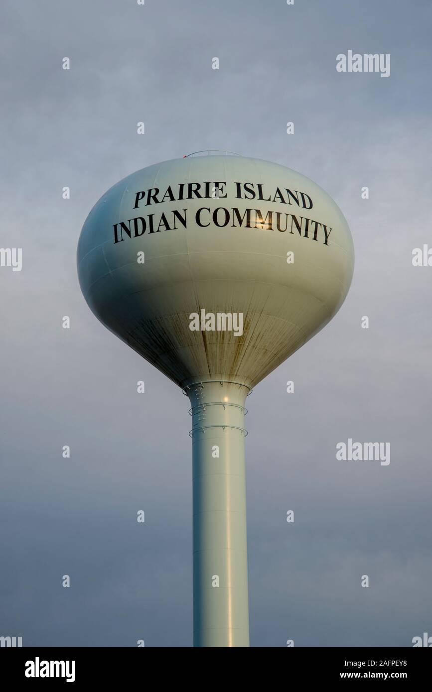 Rote Flügel, Minnesota. Prairie Island indische Gemeinschaft Wasserturm. Mdewakanton Sioux Indian Reservation. Stockfoto