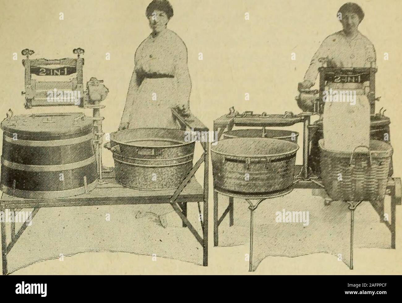 . Die Utah Landwirt: Für die Landwirtschaft in der Rocky Mountain Region gewidmet. Frühstück. - Obst, Müsli, Milch, Brot und Butter. Wenn Fleisch verwendet wird atbreakfast Es sollte nicht gegeben werden, atdinner, einmal am Tag ausreichend. Mittagessen. - Makkaroni mit Käse, orhot Roastbeef Sandwich, oder Bean soupand Cracker, Kakao oder Milch, Butter, gebackene breadand Custard, oder ricepudding oder Bratapfel. Abendessen.- Fleisch oder überbackene Eier, grüne Gemüse, frisches Gemüse - Salat, Brot und Butter, Eis, Jelly Roll oder Tapioka Sahne, Milch oder Getreide Kaffee. Kinder von vier bis acht Jahren. Frühstück - Müsli Brei, topmilk Stockfoto