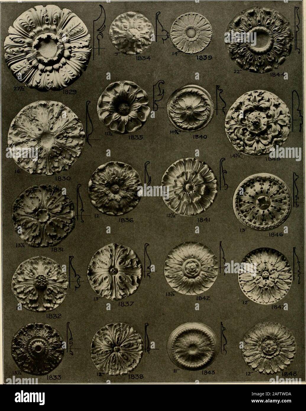 . Der Gesamtkatalog der Jacobson & Co 1824 jeder S 4-00 823 jedes einzelnen 4,00 1827 4,00 1826 4,00 1828 2,00 jedes einzelnen Rosetten Platte 147 JACOBSON & Co. 1829 jedes $ 12,00 1836 jeder S 4,00 1843 jeden $ 2,50 je 1830 4,00 1837 3,00 1844 4,50 jeweils pro 1831 Jeder 4,00 1838 3,00 1845 4,50 jeweils pro 1832 Jeder! 3,00 1839 1846 jedes einzelnen 2,00 4,00 4,00 2,50 1847 1840 jedes einzelnen 3,00 2,50 3,00 1848 1841 jedes einzelnen 3,00 1833 pro 1834 pro 1835 Jeder 4,00 1842. 2,50 JACOBSON & Co. Platte 148 Rosetten Stockfoto