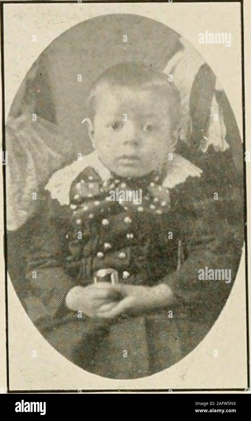 . Die MONTICOLA. Frank ist als bescheiden und sanft wie arow, bläst Ihr eigenes Horn. Er en-Freuden mit ein wenig Spiel mit theDui ing-Studie - houis Club, und das Aussehen, als ob er gerade auf einem applecore, erdrosselt hatte oder einen Zahnarzt aller hisgold beraubt. Oh, wie schön es muss auf einen Co-ed eine Abschiedsparty geben. Wenn er überhaupt Studien keine eine everbeen hat in der Lage, ihn zu fangen. Prof. Whitehall denkt, dass er ein gefeierter willbecome Chemiker.. MARGARET BUCHANAN, Morgantown Stockfoto