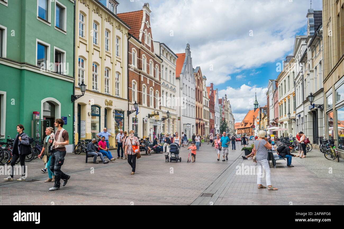 Lübsche Straße im historischen Zentrum der alten Hansestadt Wismar, Mecklenburg-Vorpommern, Deutschland Stockfoto