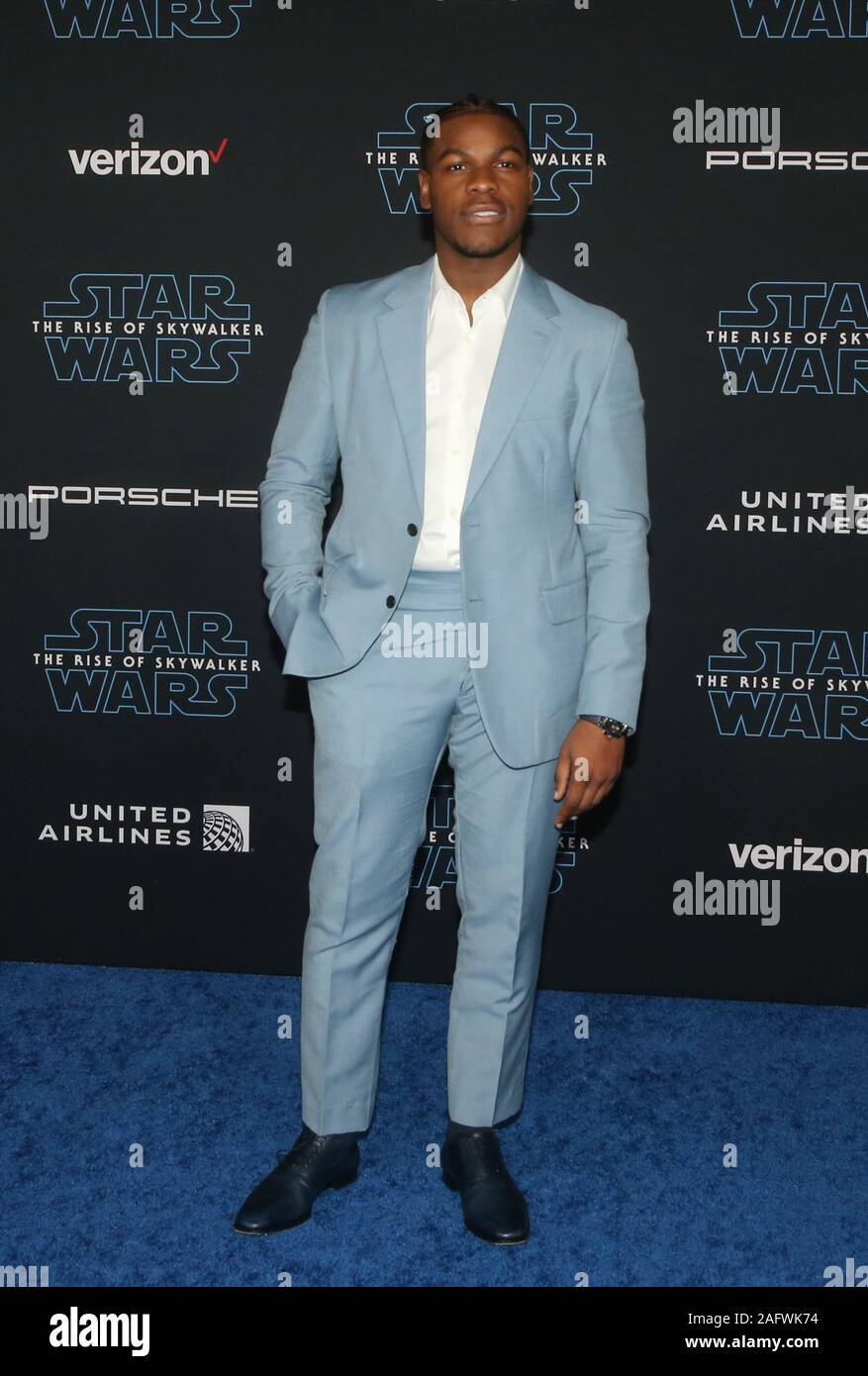 Hollywood, Ca. 16 Dez, 2019. John Boyega, bei der Premiere von Disney's 'Star Wars: Der Aufstieg der Skywalker' am El Capitan Theatre in Hollywood, Kalifornien am 16. Dezember 2019. Credit: Faye Sadou/Medien Punch/Alamy leben Nachrichten Stockfoto