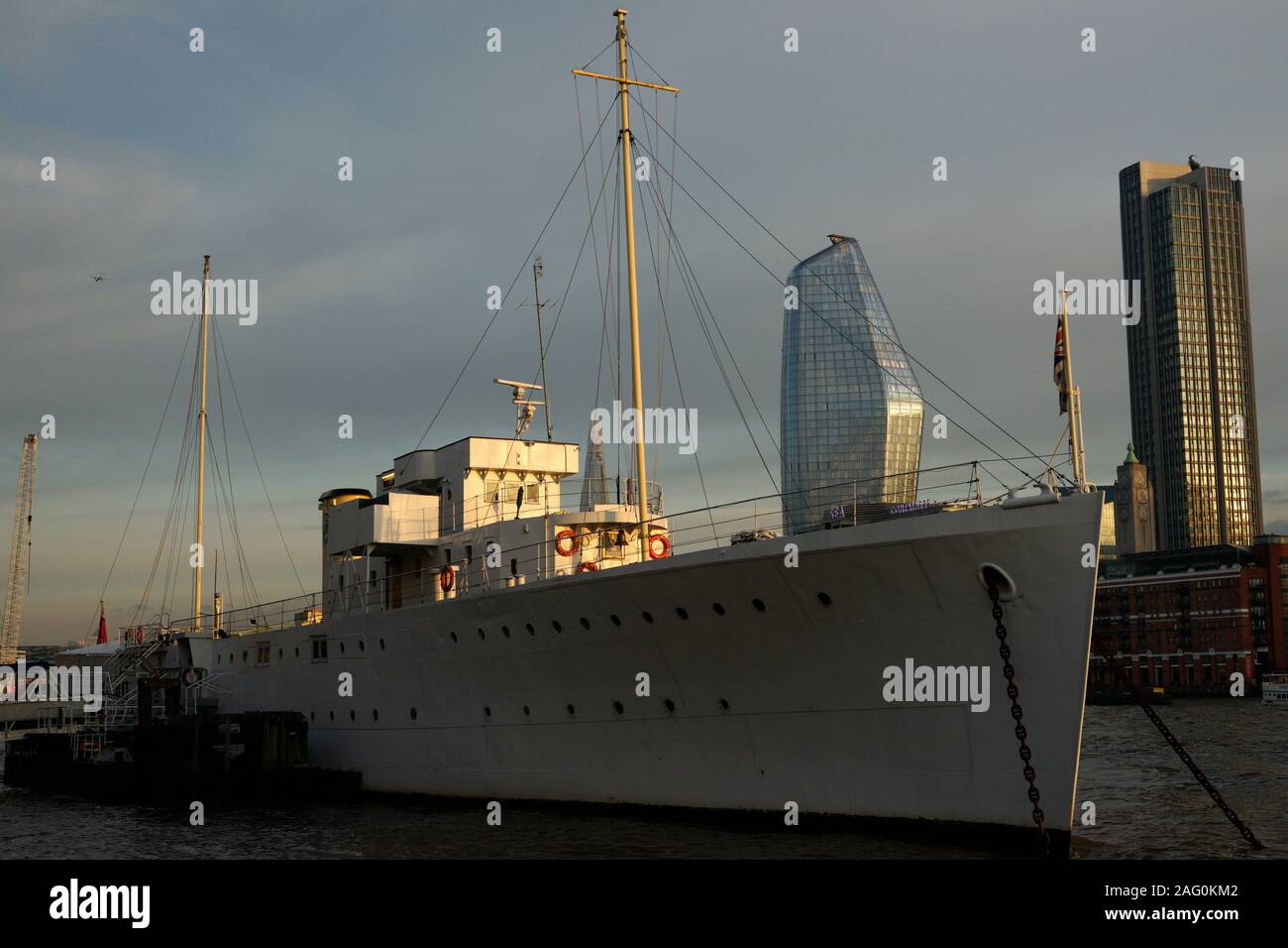 HMS WELLINGTON (U 65) - nationale historische Schiffe - HONOURABLE COMPANY DER MASTER MARINERS - SLOOP DES KRIEGES 1934 - THEMSE LONDON - BRITISCHE GESCHICHTE © Frédéric BEAUMONT Stockfoto