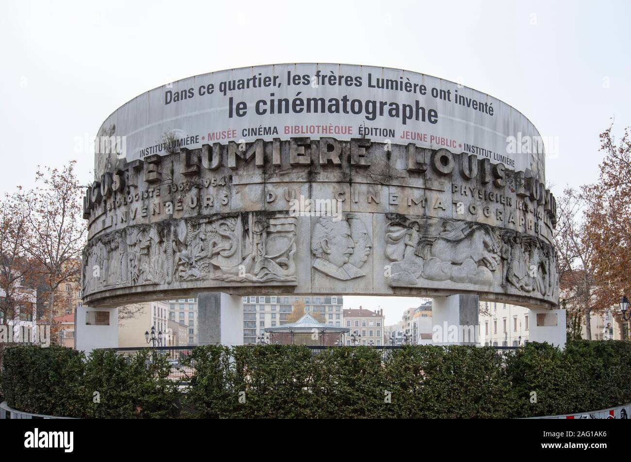 Lyon, Frankreich, Europa, 6. Dezember 2019, mit Blick auf das Institut Lumière Kino, Archiv und Museum Complex Stockfoto