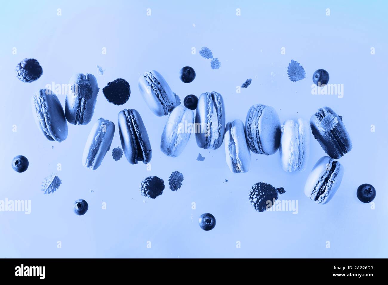 Makronen Cookies auf Rosa Stockfoto