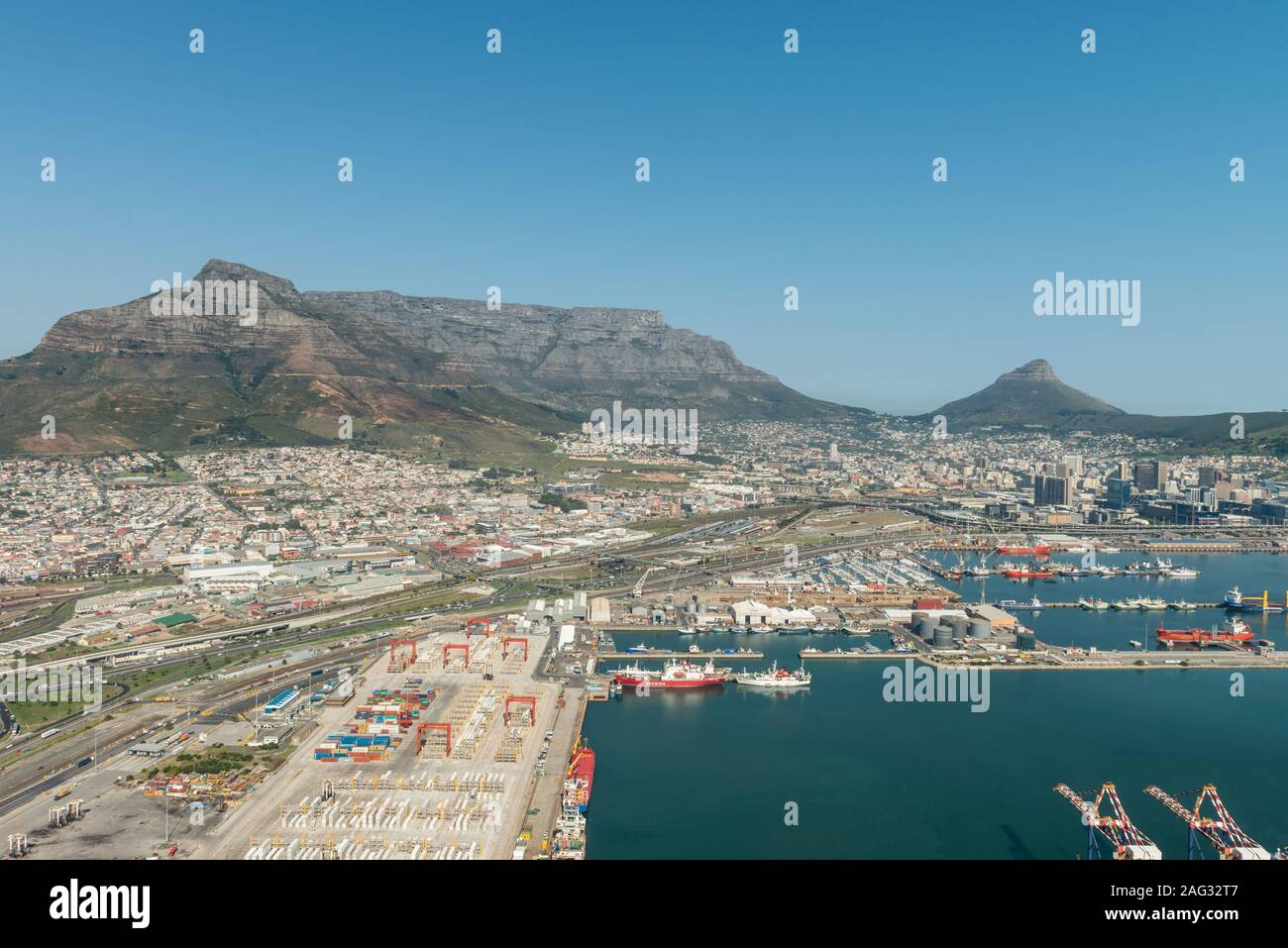 Hafen von Kapstadt (Südafrika, Luftbild) geschossen von einem Hubschrauber Stockfoto